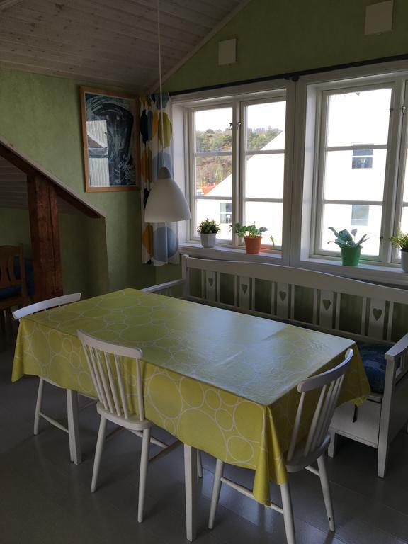 Grebbestads Vandrarhem Экстерьер фото